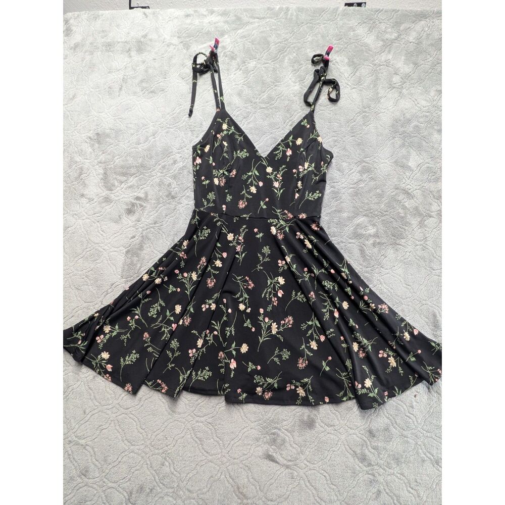 Windsor Cottagecore Floral Skater Dress Black Tie Strap Fit Flare Mini Small
